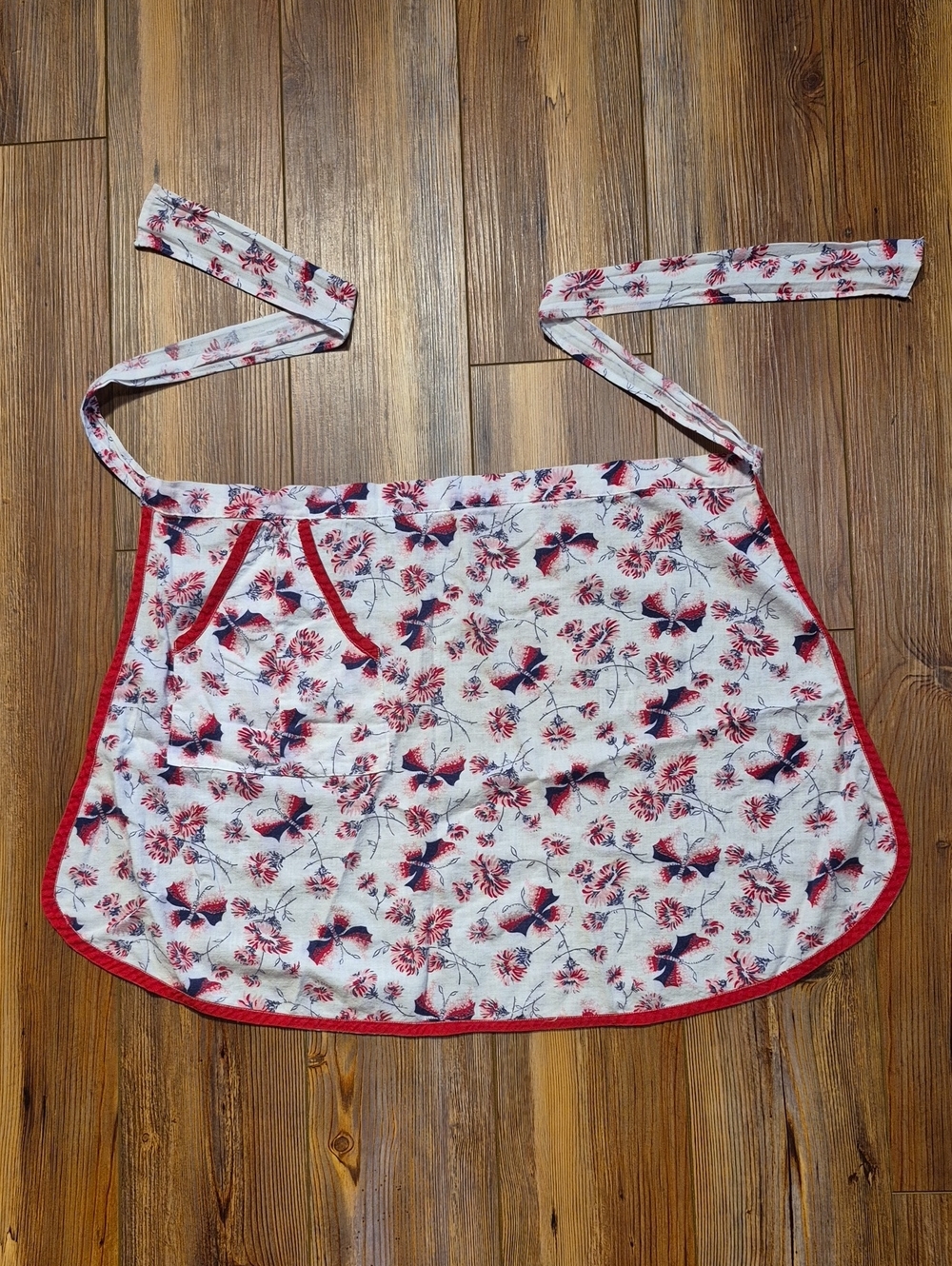 Vintage 70's Women's Red Floral Half Apron w/ Pocket - Butterfly Pattern